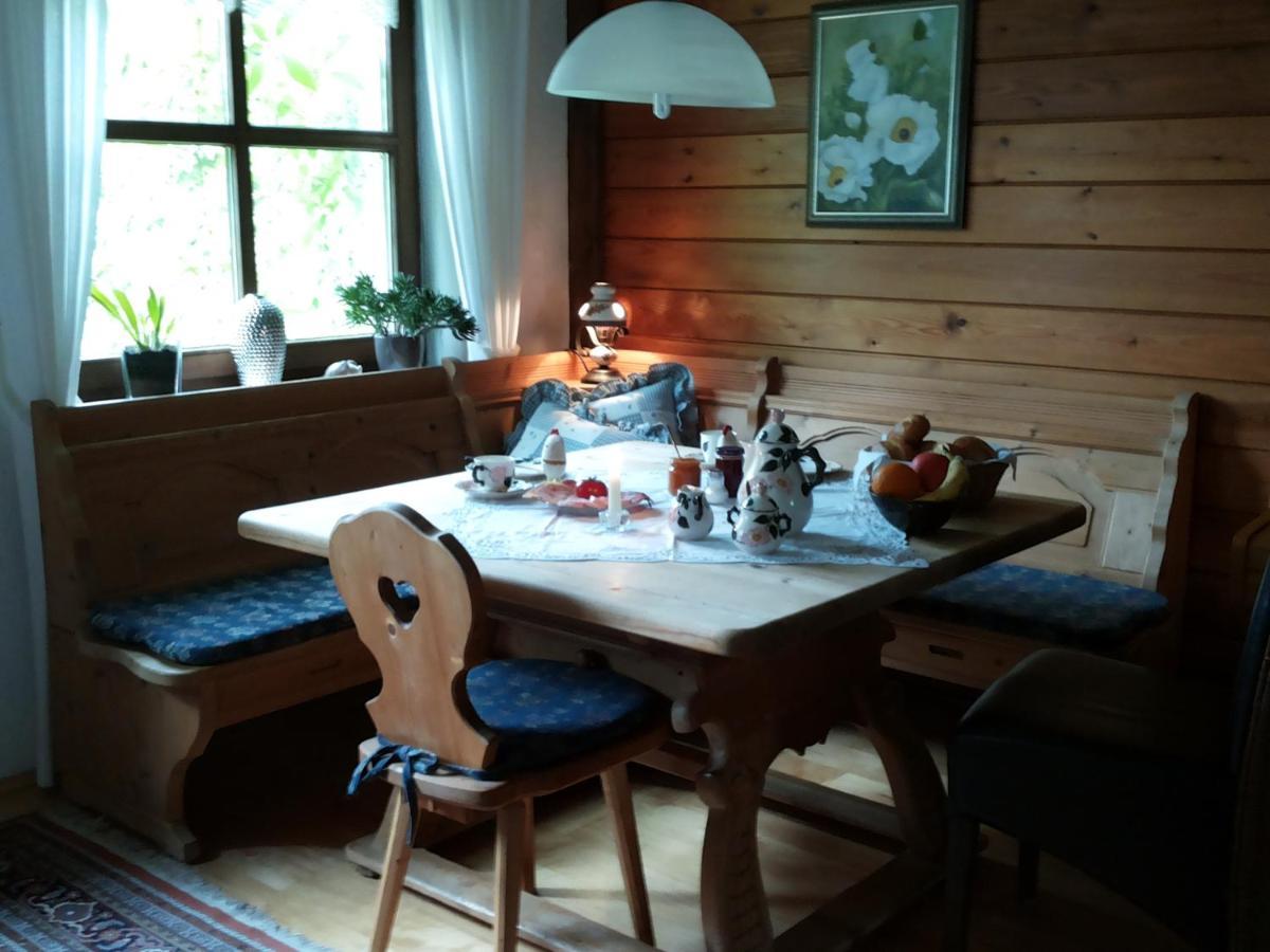 Gaestezimmer Am Huestert Adenau Εξωτερικό φωτογραφία